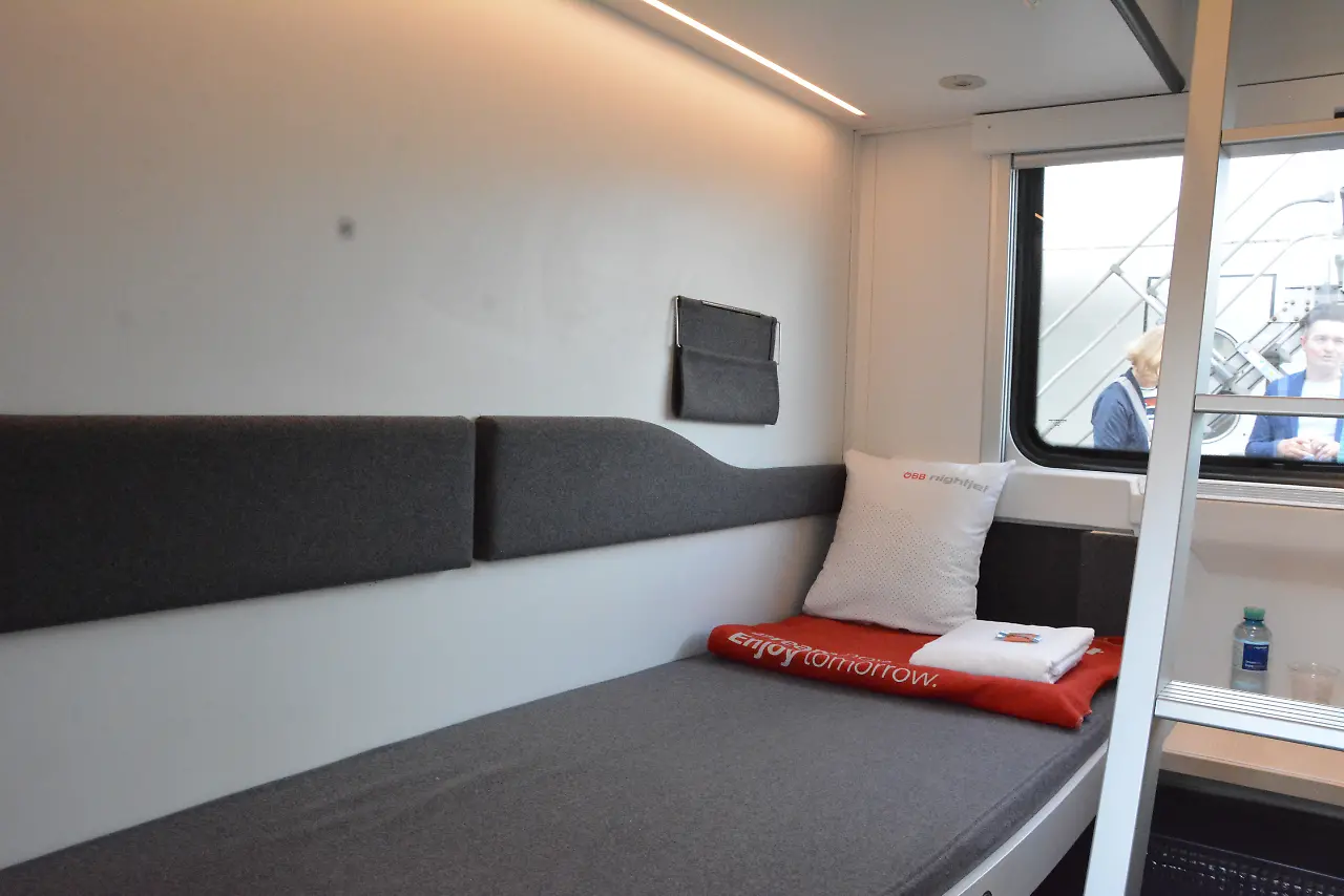 02 Nightjet Liegewagen comfort unteres Bett 