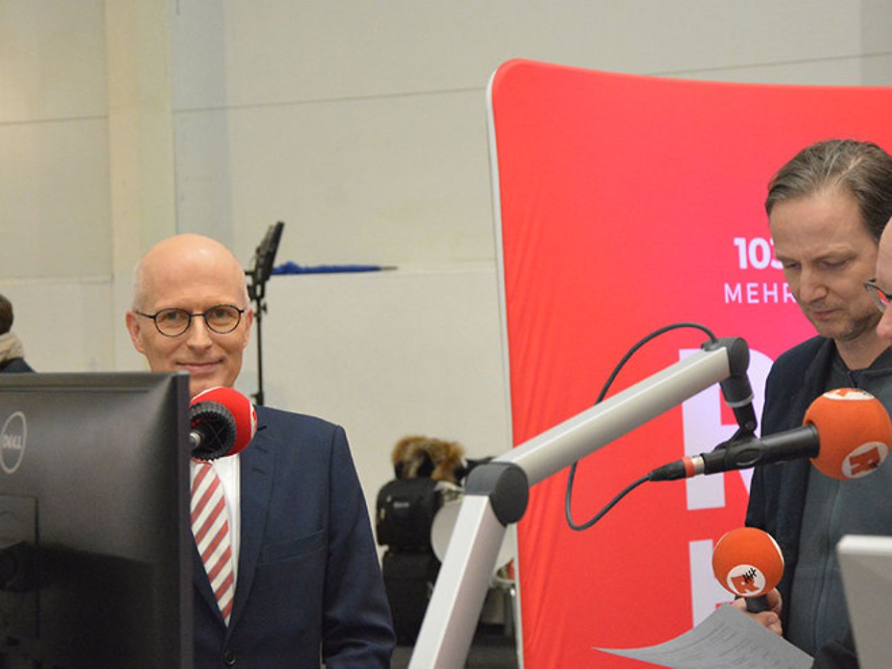 Birgit Hahn Birgit Hahn und Rainer Hirsch live aus unserem mobilen Studio | Radio ...