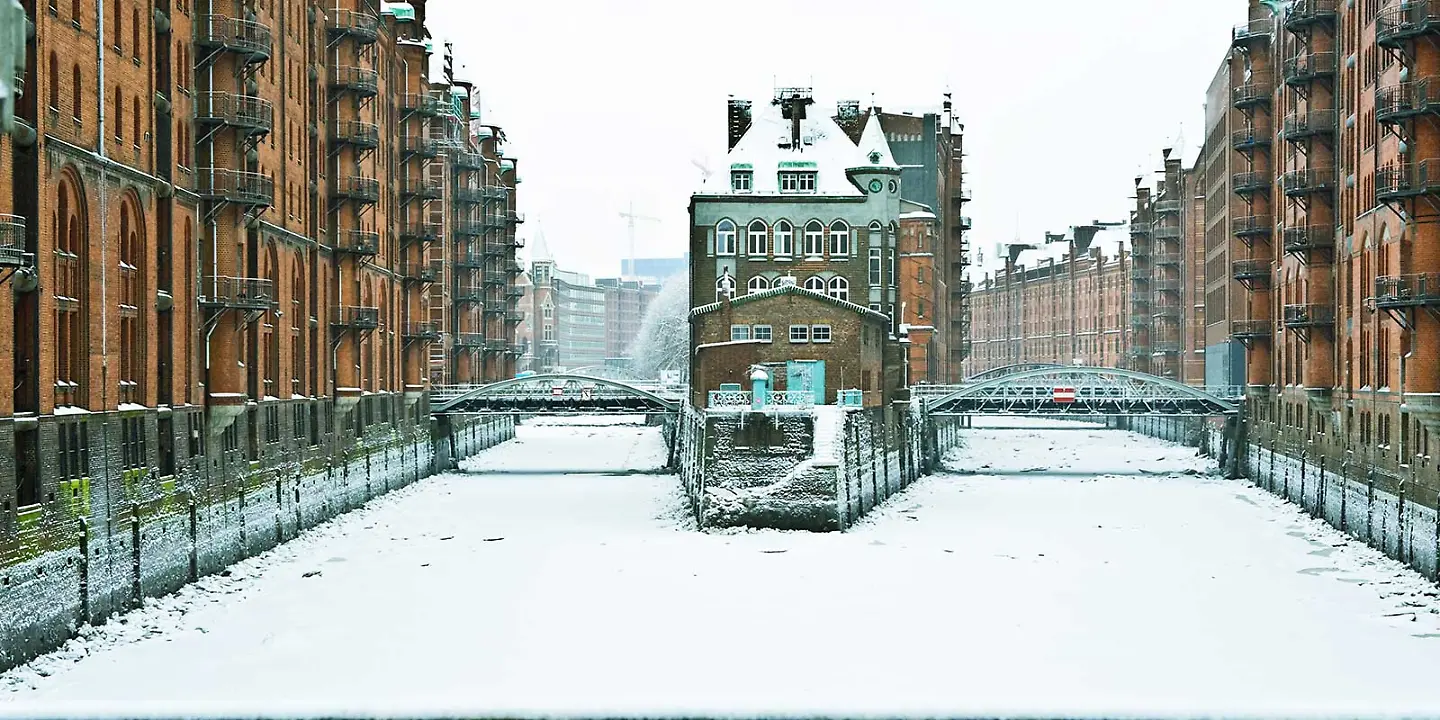 Hamburger Speicherstadt im Schnee