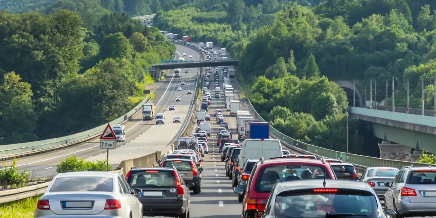 Stau, Verkehr, Autobahn