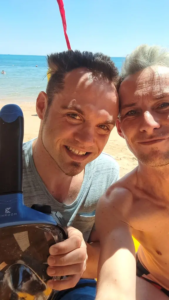 Mirko und Toni vom Strand in Ägypten