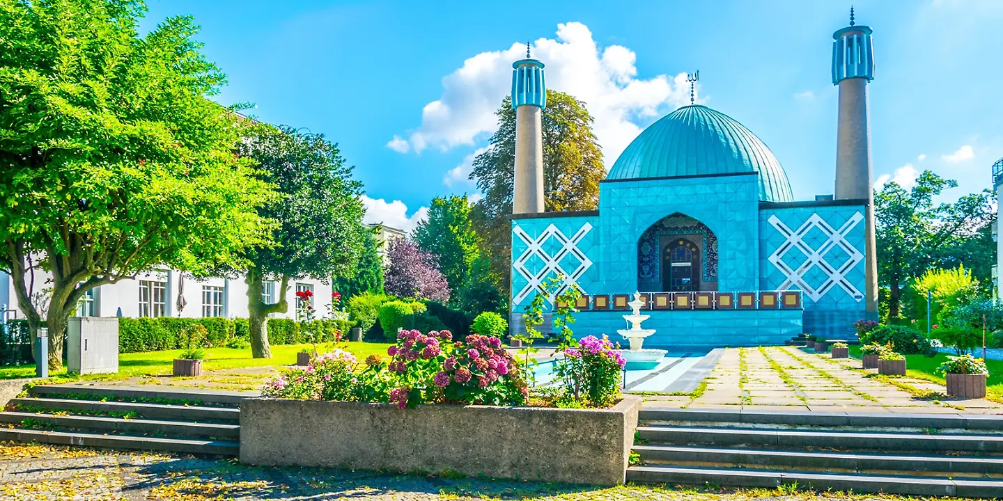 Blaue Moschee Hamburg, IZH 