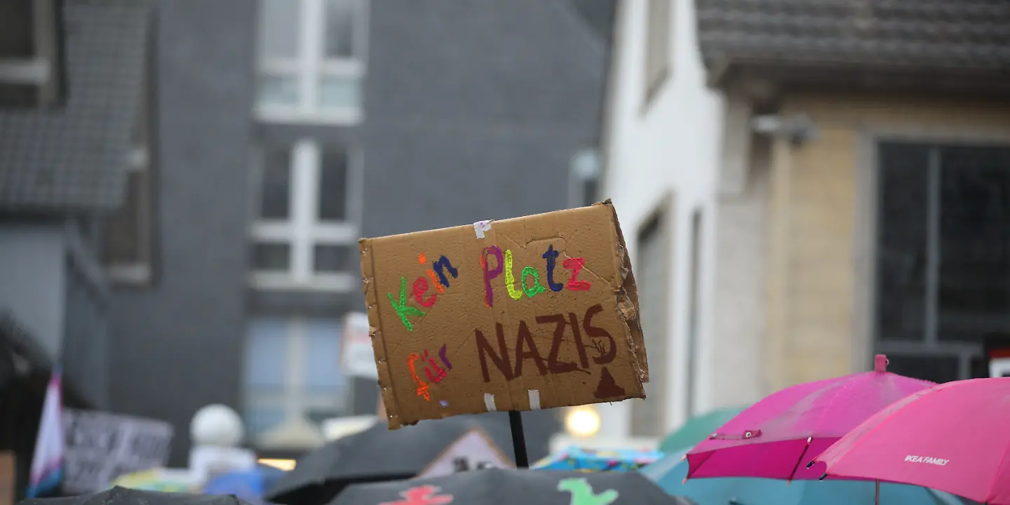 Laut gegen Nazis, Demo