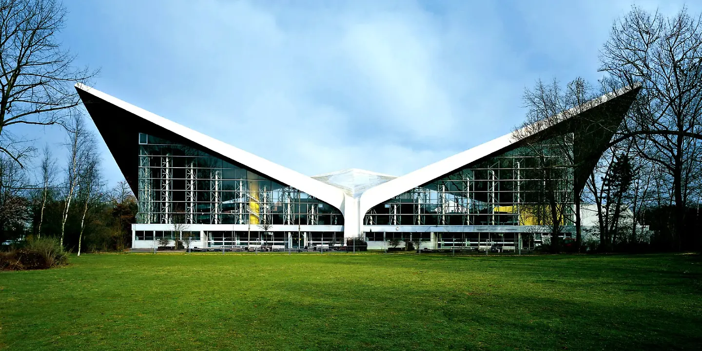 Alsterschwimmhalle, Alster-Schwimmhalle