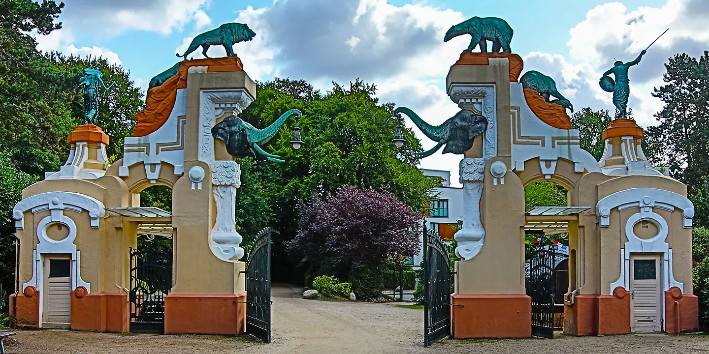 Tierpark Hagenbeck, historisches Tor