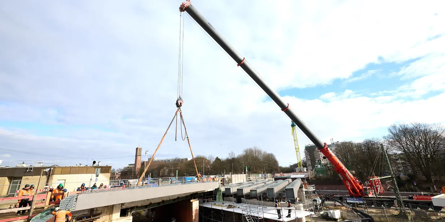 Bürgerweide, Berlinertordammbrücke, Stahlträger