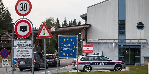 Polizei Österreich, Grenze, Österreich
