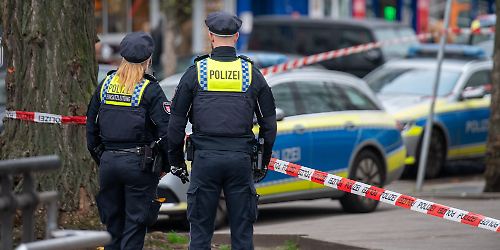 Ermittlungen in St. Georg, Polizei, Mann niedergeschossen