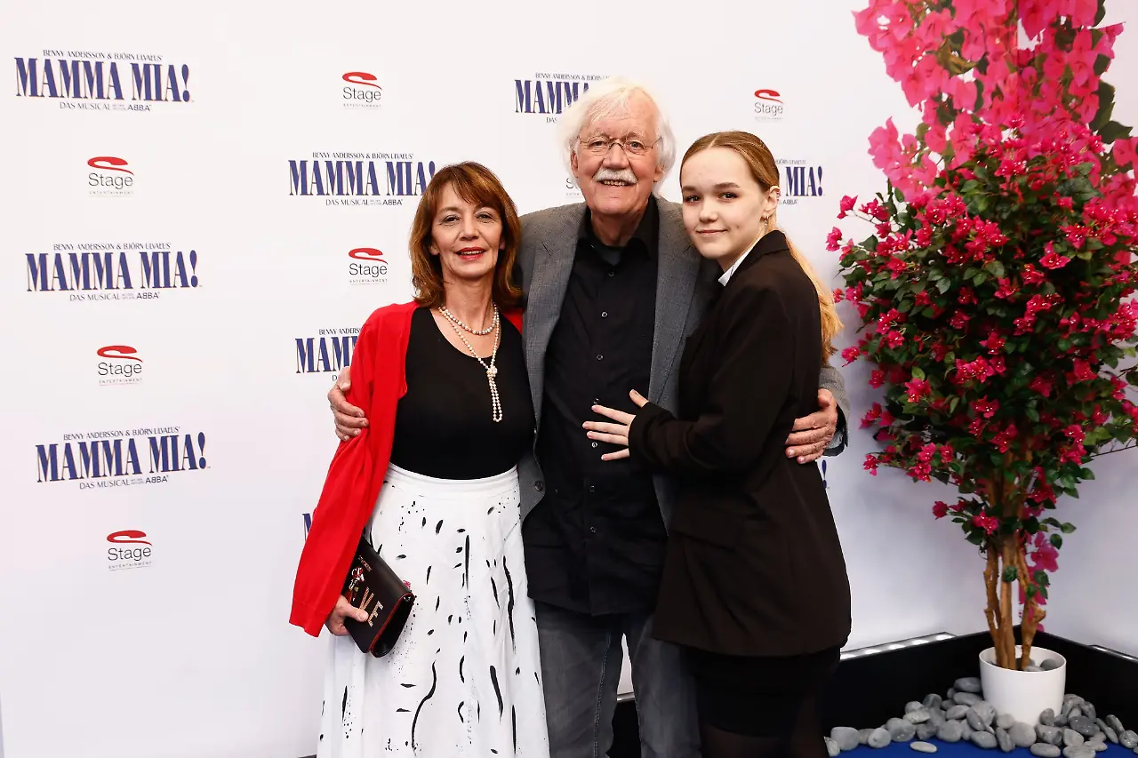 13-Mamma-Mia-Premiere.jpg