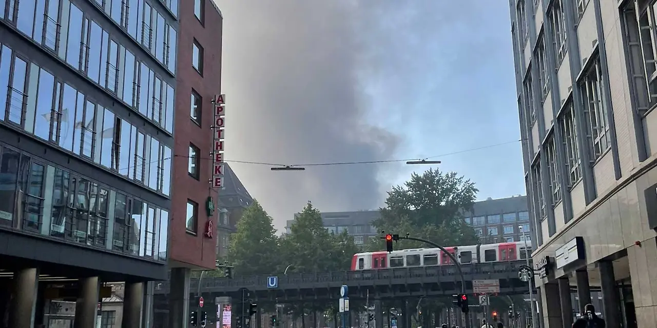 02-Brand-in-der-Neustadt.jpg