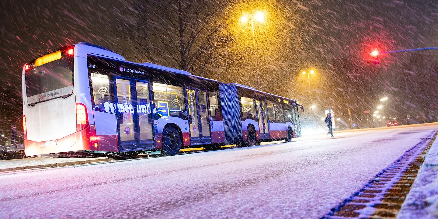 Bus, Schnee