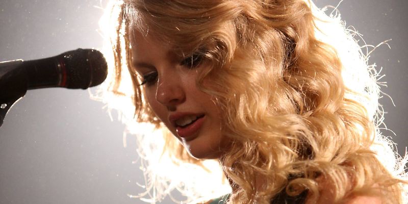 Blur- & Gorillaz-Frontmann Damon Albarn entschuldigt sich für Diss bei Taylor Swift