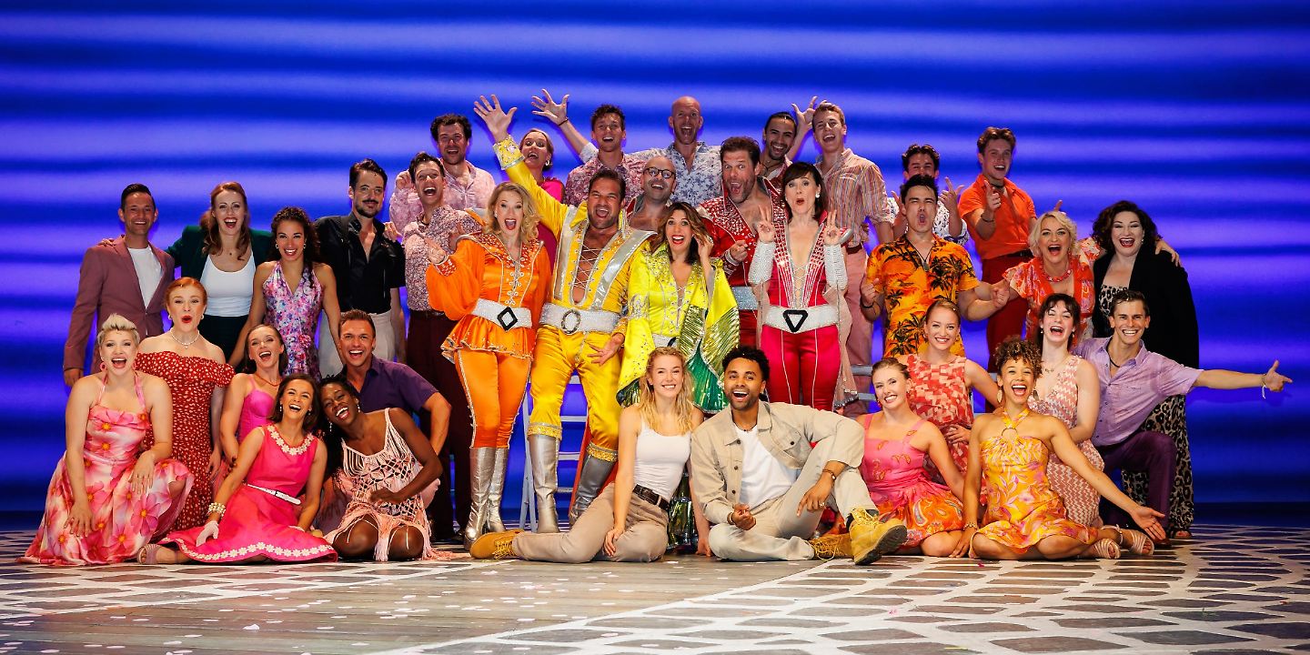 Erfolgsmusical "Mamma Mia!" Feiert Premiere In Hamburg | Radio Hamburg