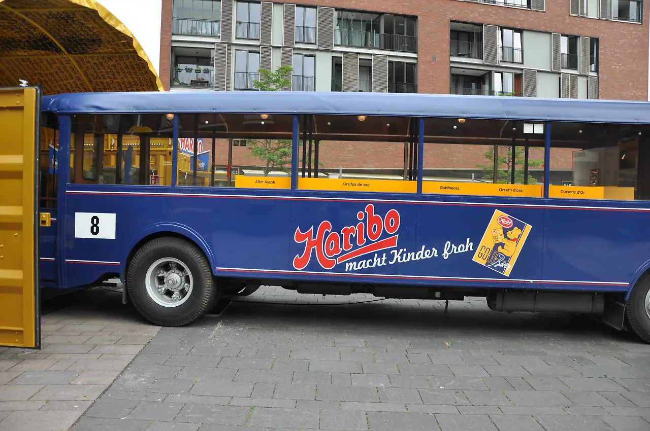 10 HARIBO Bus