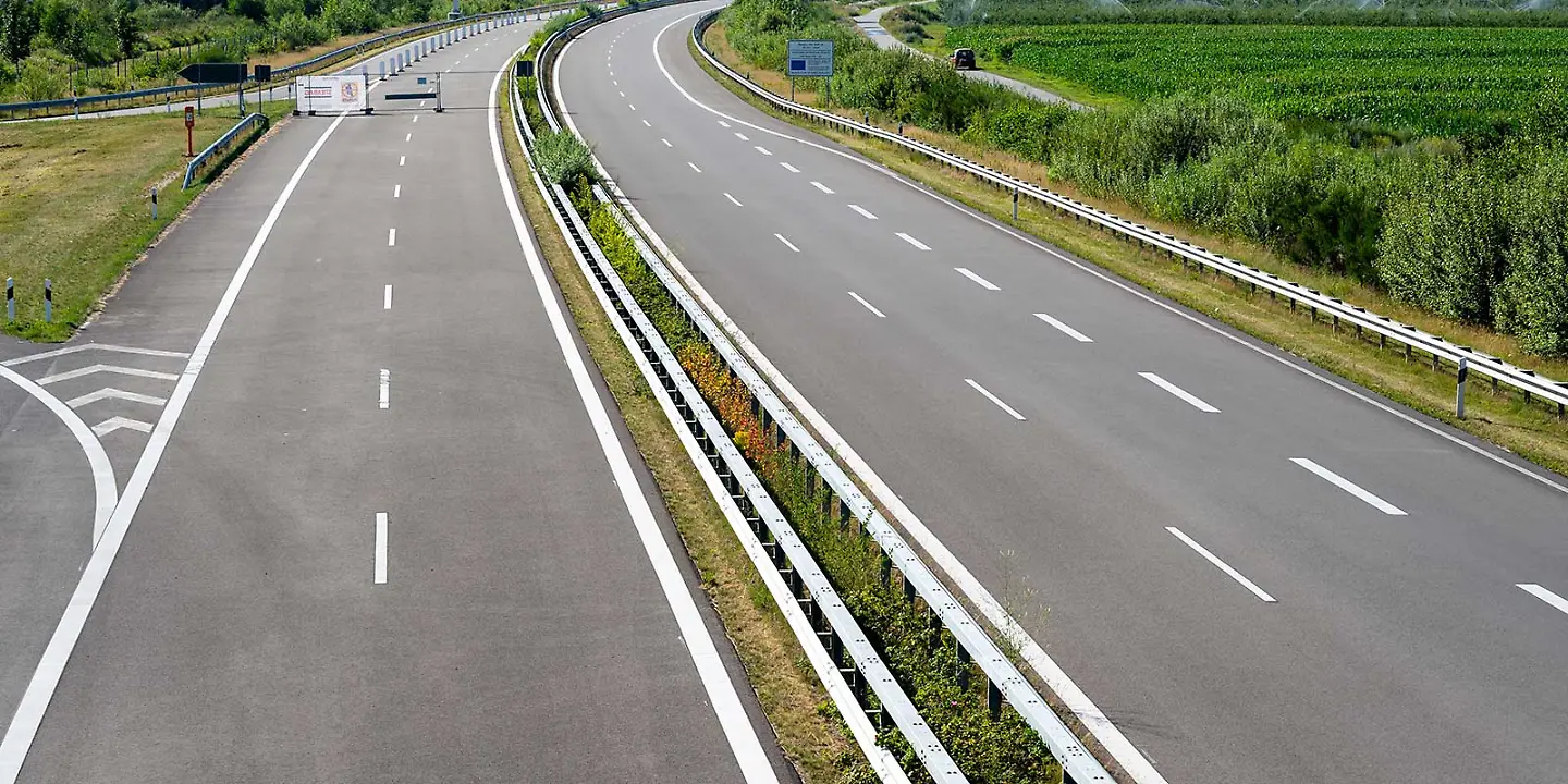 Neue Autobahn A26 bei Hamburg