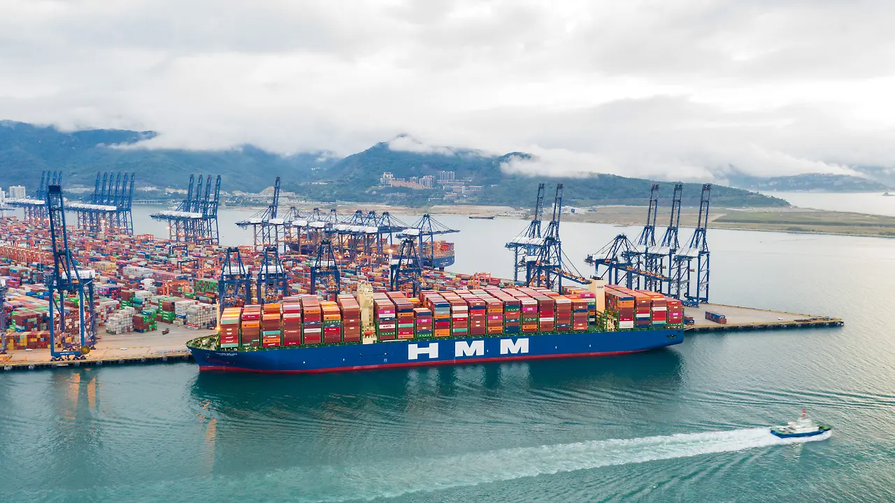 HMM Algeciras, Containerschiff, Hafen, Burchardkai