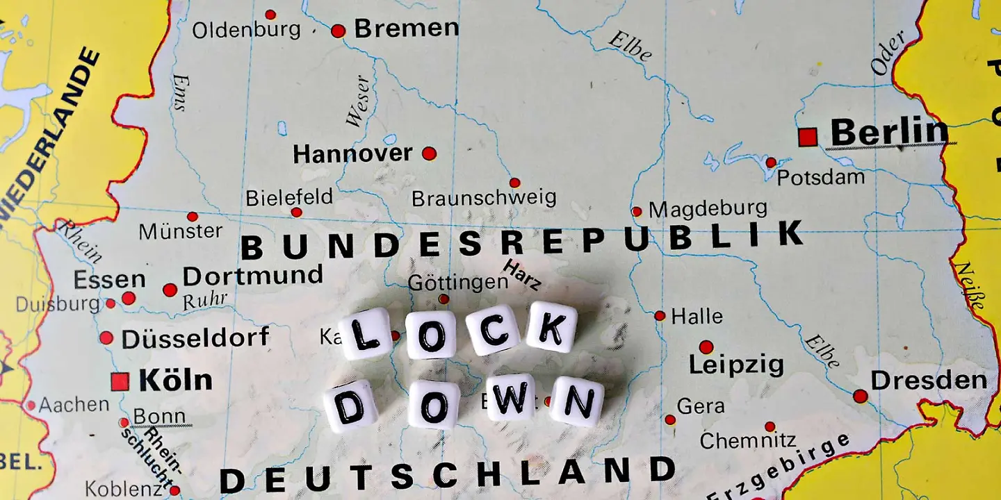 Deutschlandkarte mit den Wort Lockdown