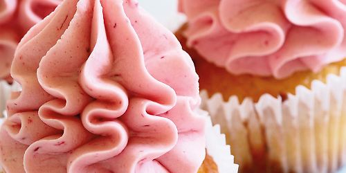 Rosafarbene Cupcakes, Baken, Valentinstag