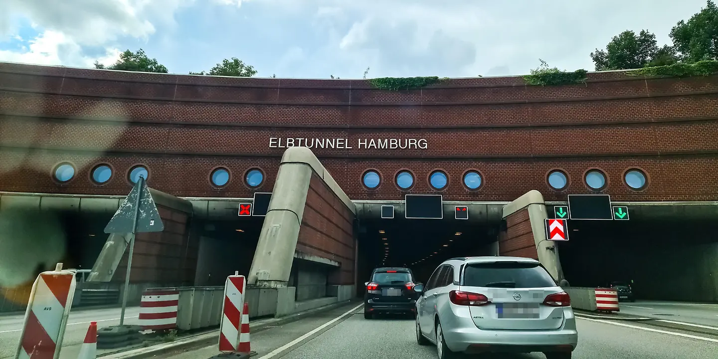 Elbtunnel Hamburg, Elbtunnel